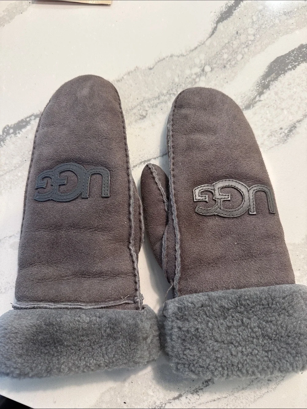 UGG Women's Sheepskin Embroider Mittens